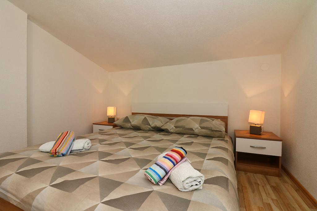 Apartment Antonio Jezera Eksteriør bilde